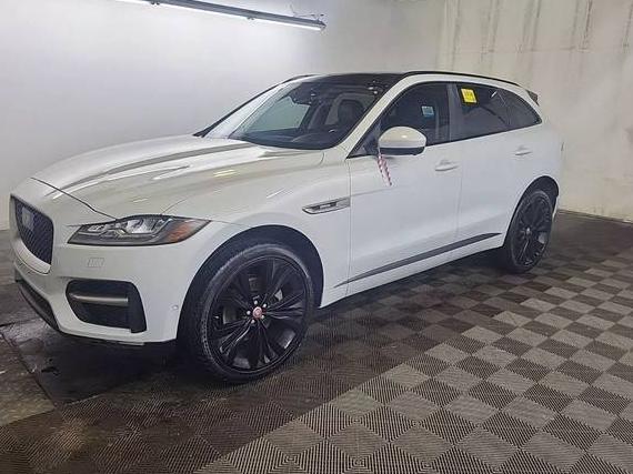 JAGUAR F-PACE 2017 SADCL2BV8HA050597 image