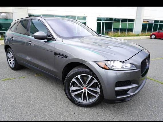 JAGUAR F-PACE 2017 SADCJ2BV1HA488996 image