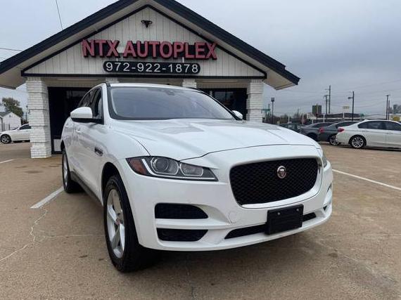 JAGUAR F-PACE 2017 SADCJ2BV1HA086783 image