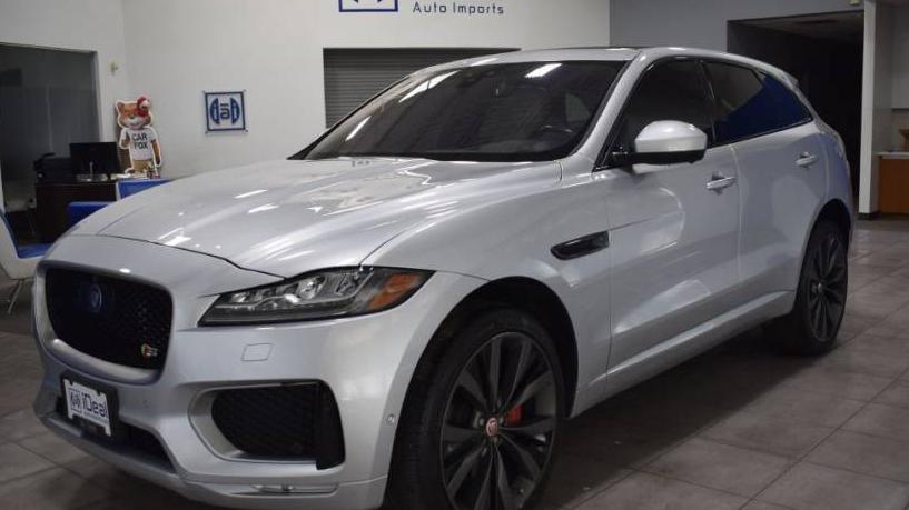 JAGUAR F-PACE 2017 SADCP2BV8HA056369 image