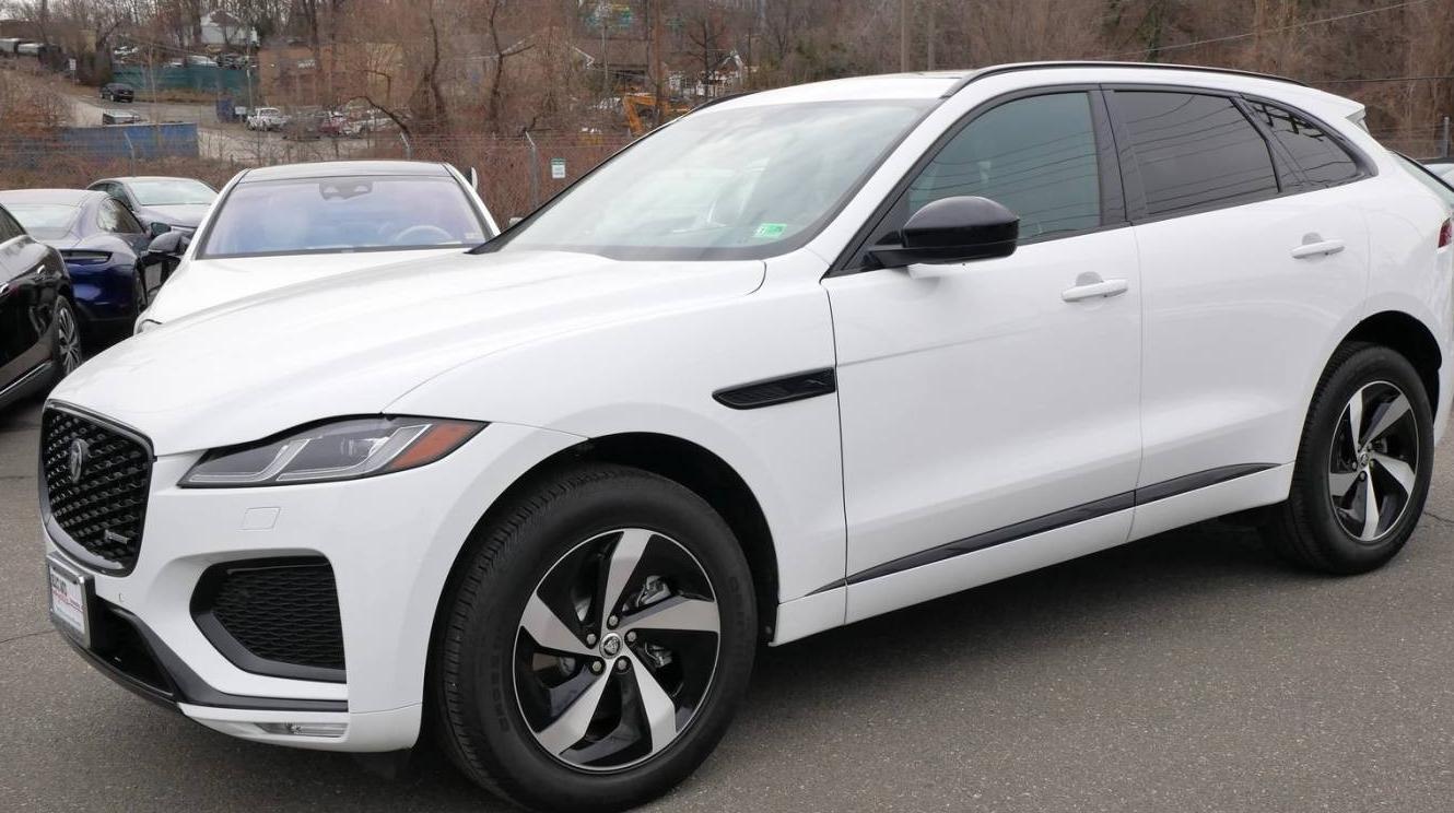 JAGUAR F-PACE 2024 SADCT2EX8RA720471 image