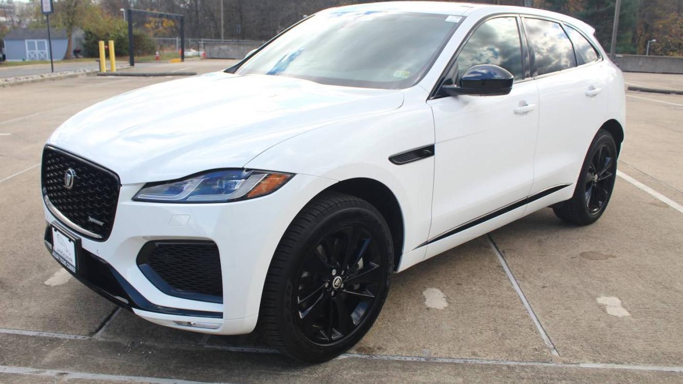 JAGUAR F-PACE 2024 SADCT2FU7RA732504 image