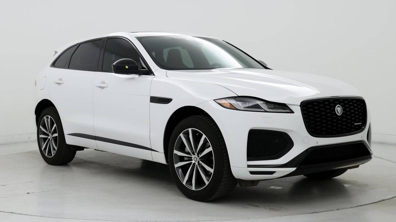 JAGUAR F-PACE 2024 SADCT2EX6RA725670 image