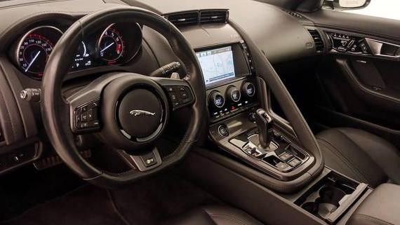 JAGUAR F-TYPE 2016 SAJWJ6DL3GMK28495 image
