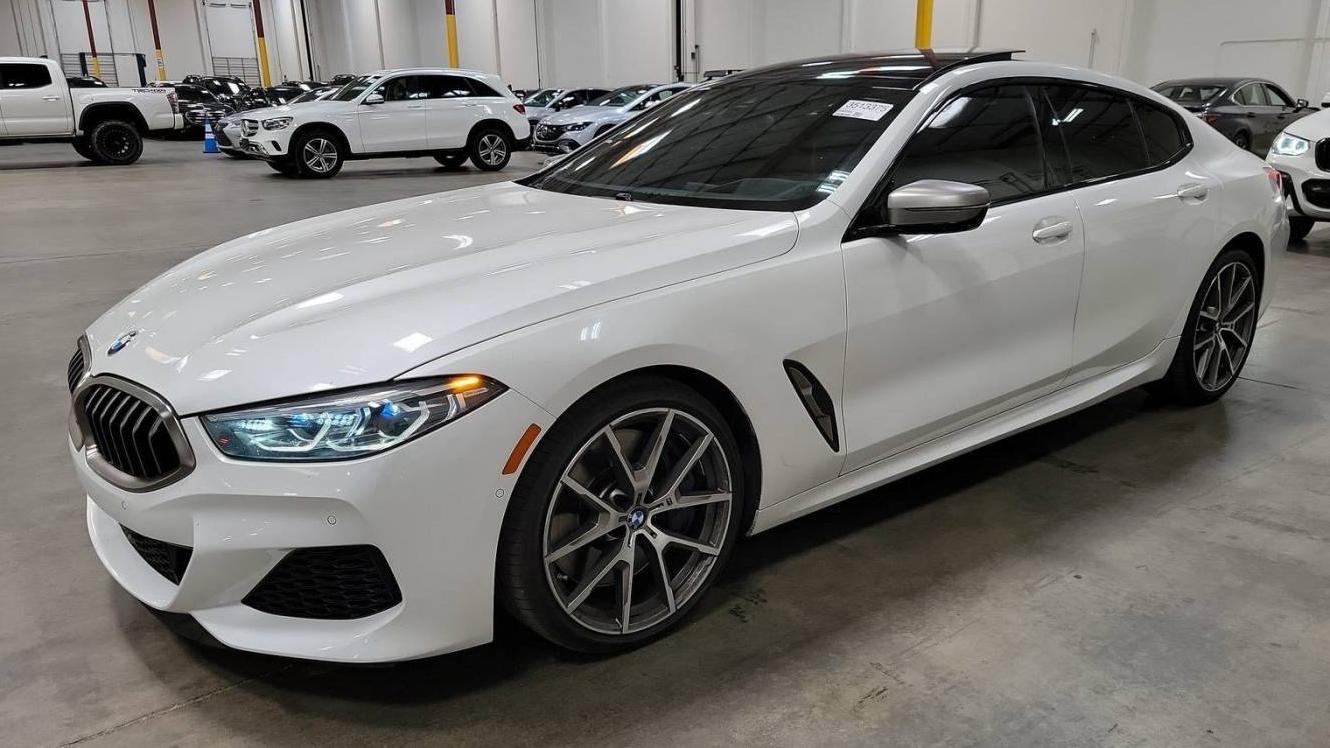 BMW M850I 2021 WBAGV8C07MCG00352 image