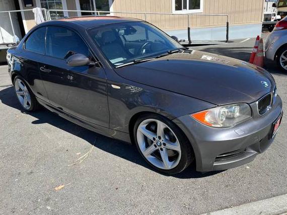 BMW 135I 2008 WBAUC73518VF25446 image