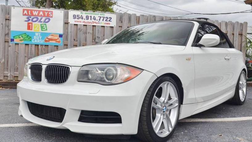 BMW 135I 2011 WBAUN7C58BVM25410 image