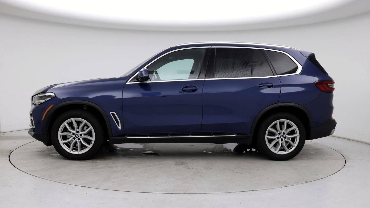 BMW X5 2023 5UXCR6C04P9P33318 image