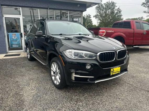 BMW X5 2016 5UXKR0C58G0P25506 image