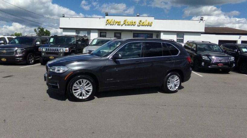 BMW X5 2016 5UXKR0C59G0P32898 image