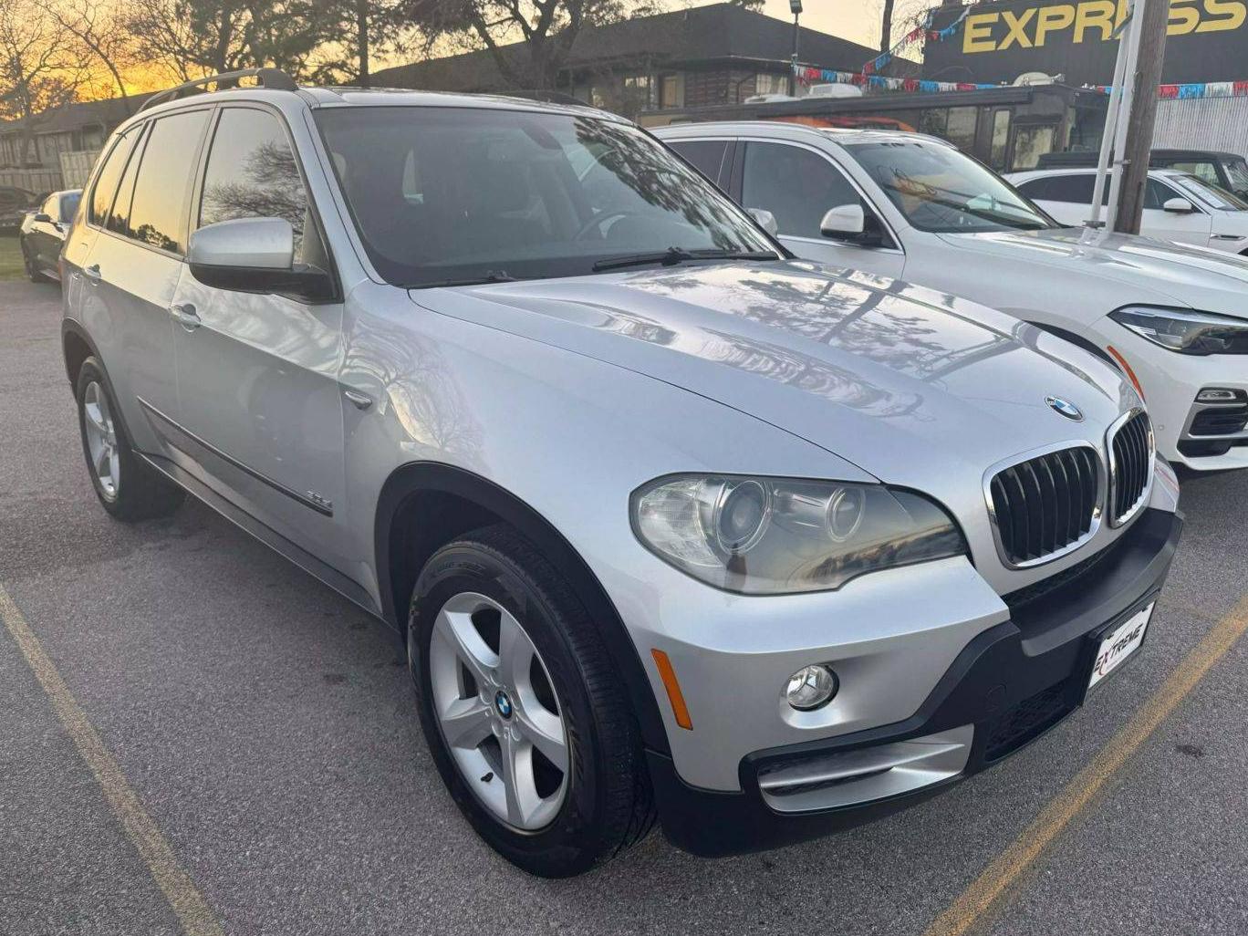 BMW X5 2008 5UXFE435X8L029346 image