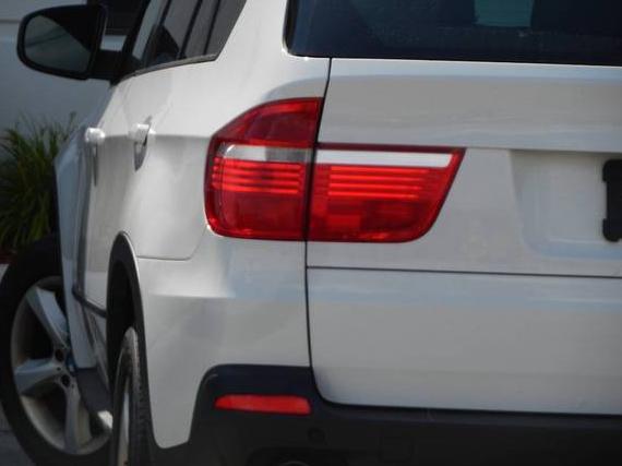 BMW X5 2009 5UXFE43549L269204 image