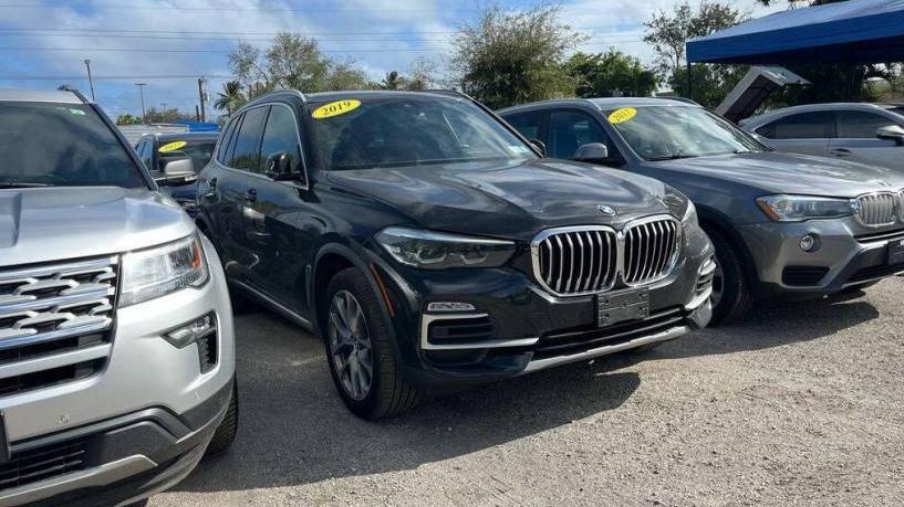 BMW X5 2019 5UXCR6C58KLL09616 image