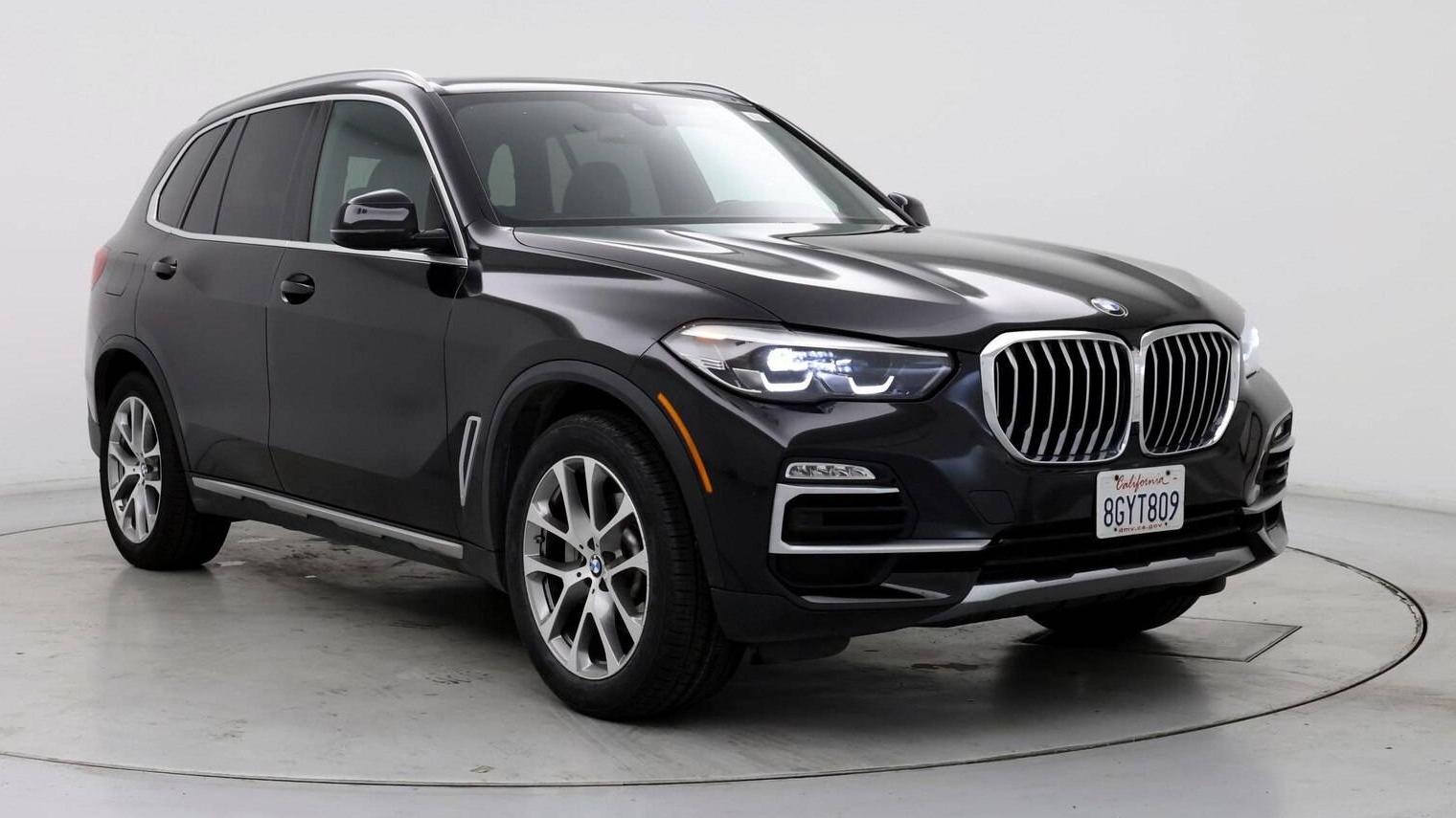 BMW X5 2019 5UXCR6C52KLK88987 image