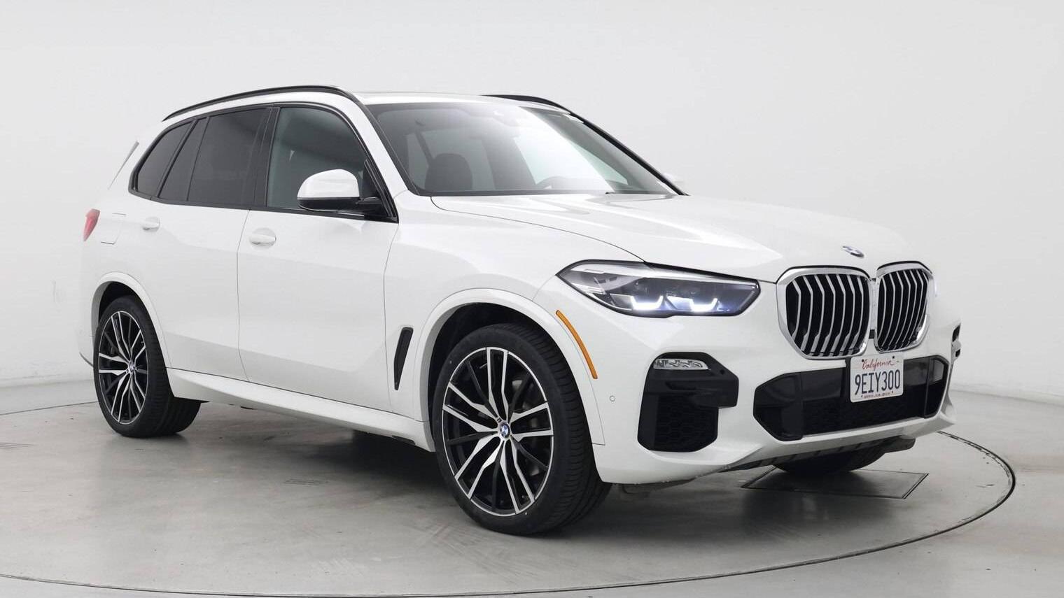 BMW X5 2019 5UXCR6C59KLL14579 image