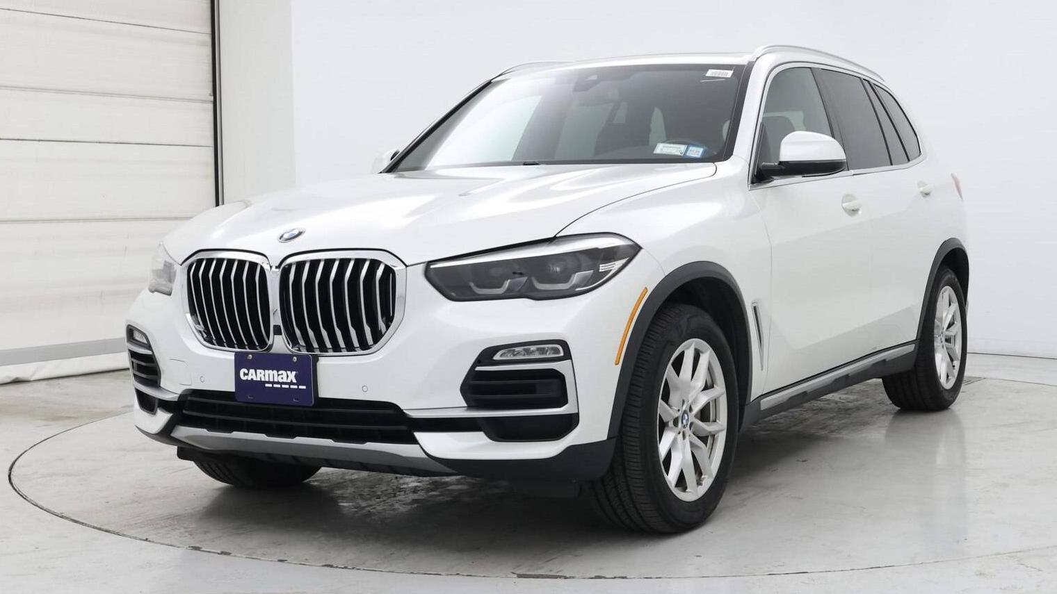 BMW X5 2019 5UXCR6C53KLL21849 image