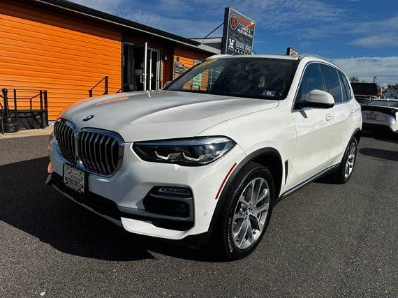 BMW X5 2019 5UXCR6C56KLL37446 image BMW X5 2019 5UXCR6C56KLL37446 image