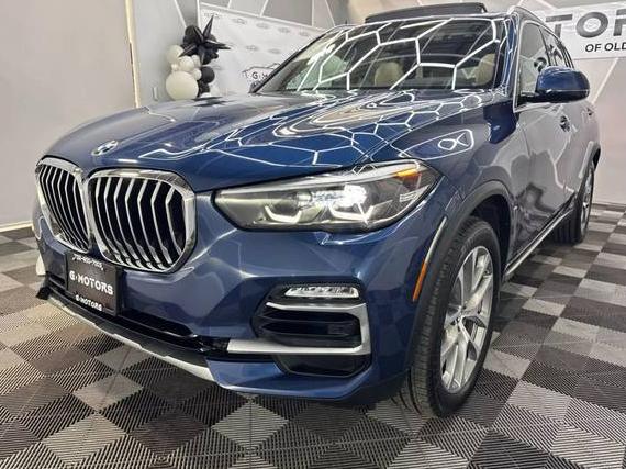 BMW X5 2019 5UXCR6C51KLL04094 image