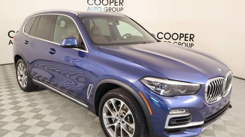 BMW X5 2019 5UXCR6C51KLL03902 image