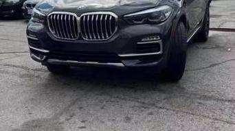 BMW X5 2019 5UXCR6C57KLL63733 image