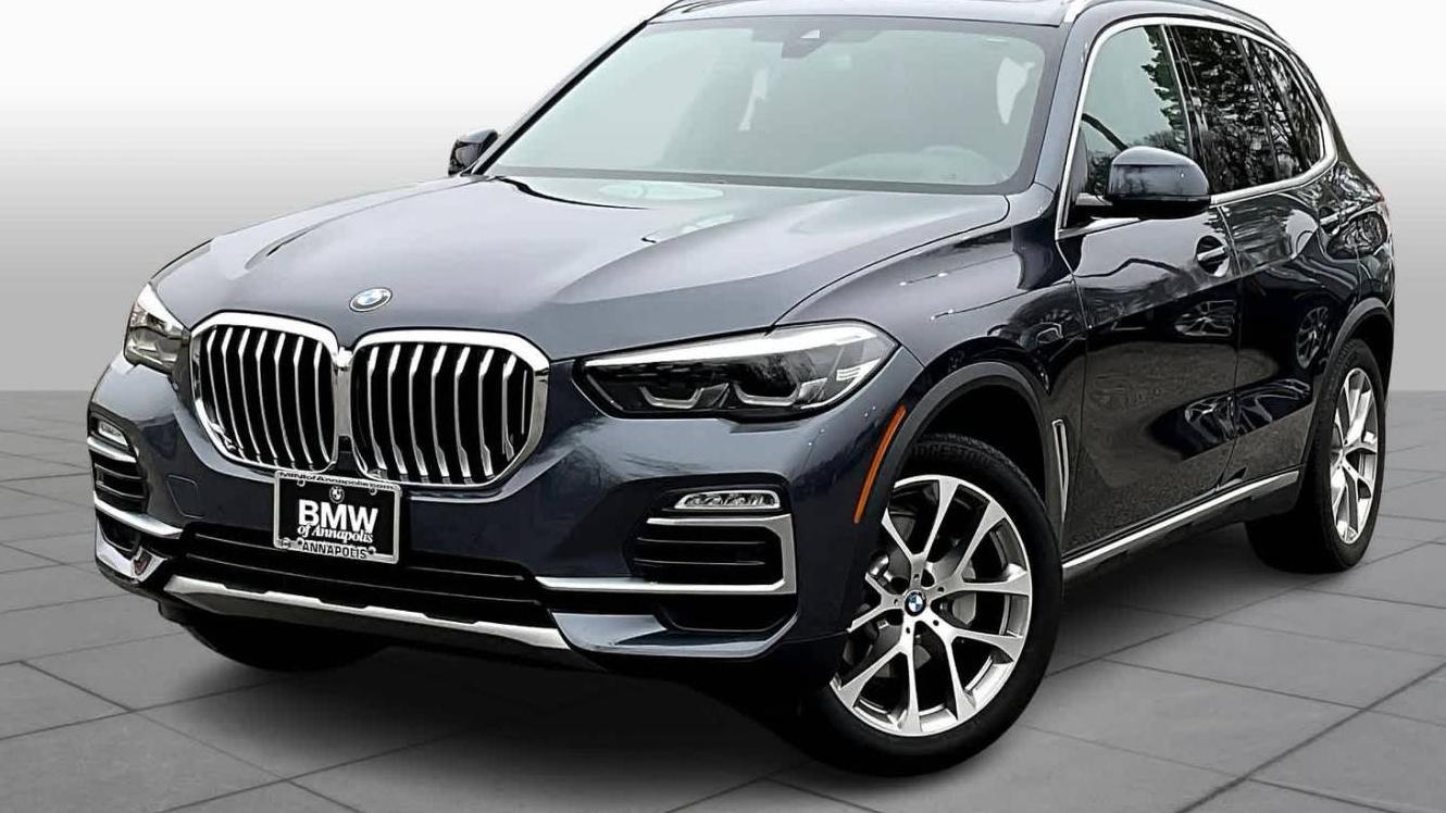 BMW X5 2019 5UXCR6C54KLL12304 image