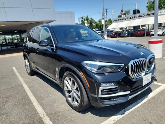 BMW X5 2019 5UXCR6C55KLL39351 image