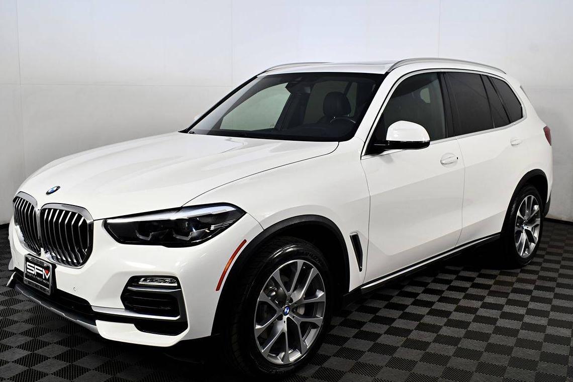 BMW X5 2019 5UXCR6C58KLL12760 image