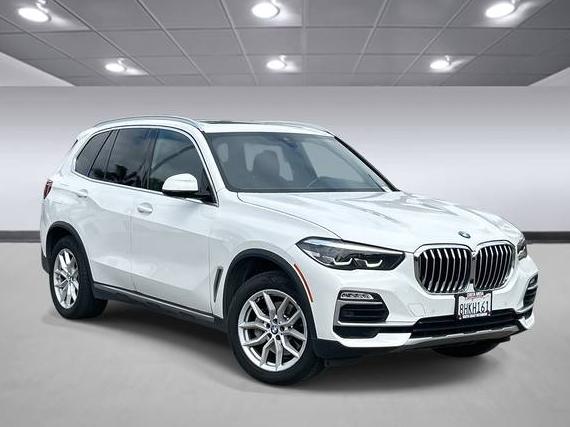 BMW X5 2019 5UXCR6C52KLK85930 image