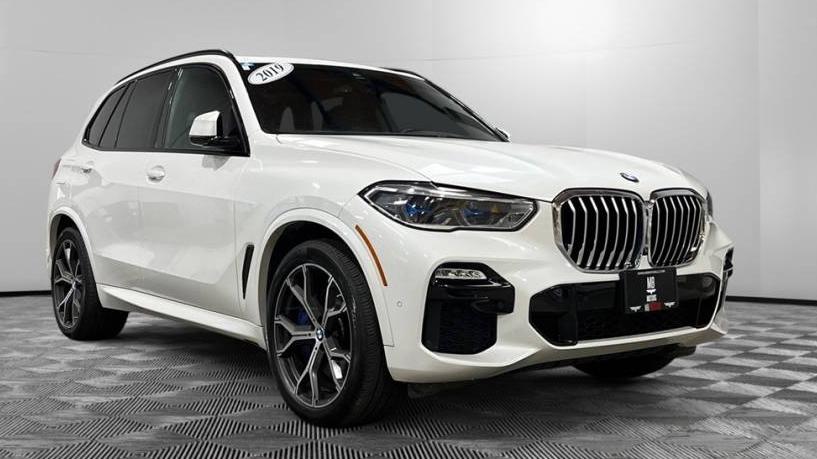 BMW X5 2019 5UXCR6C5XKLK82385 image