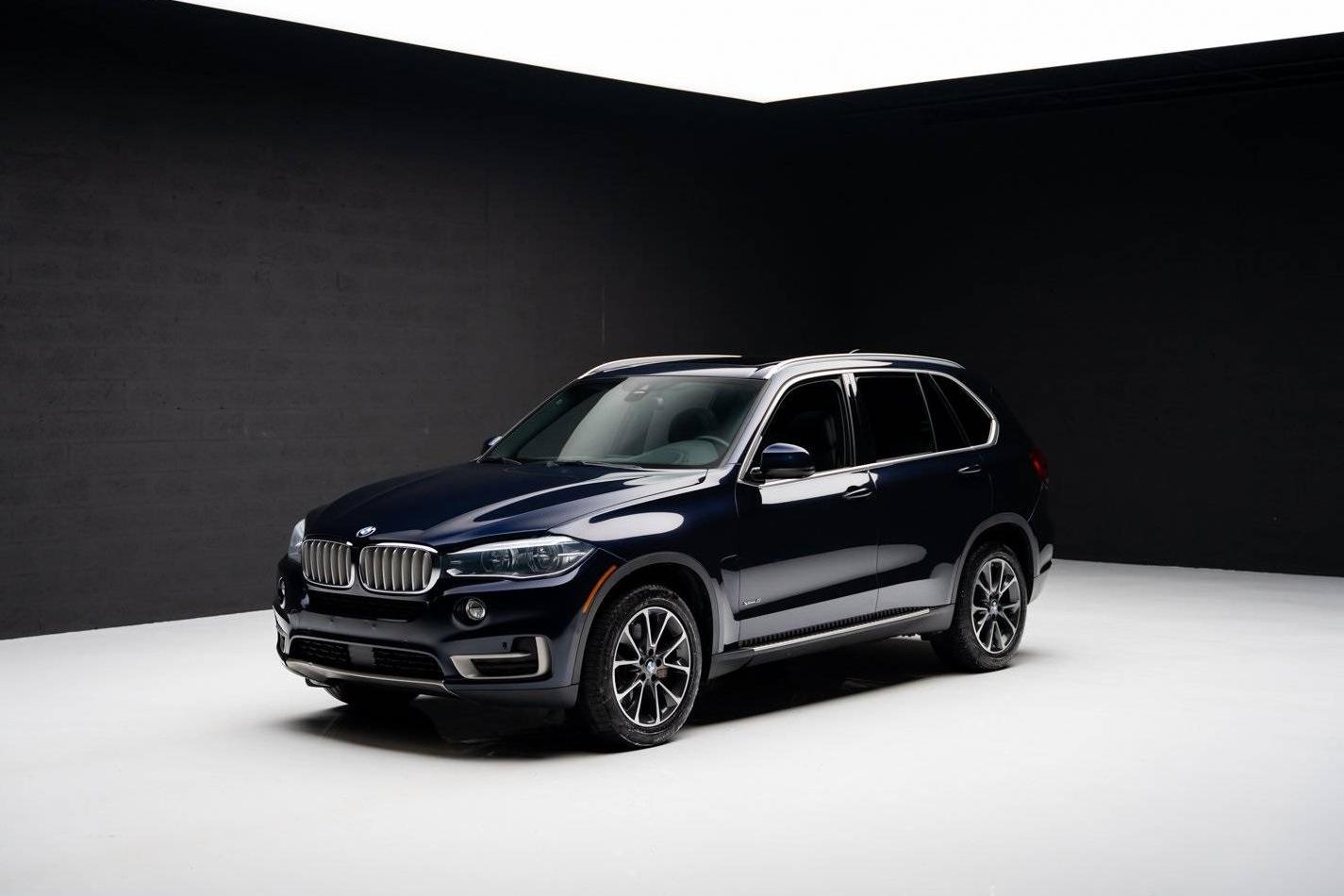 BMW X5 2018 5UXKR6C50JL069133 image