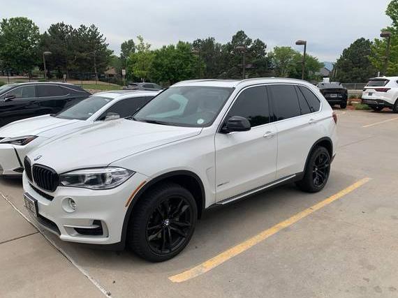 BMW X5 2018 5UXKS4C50J0Y19477 image