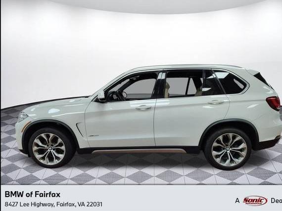 BMW X5 2018 5UXKR0C55J0Y02422 image