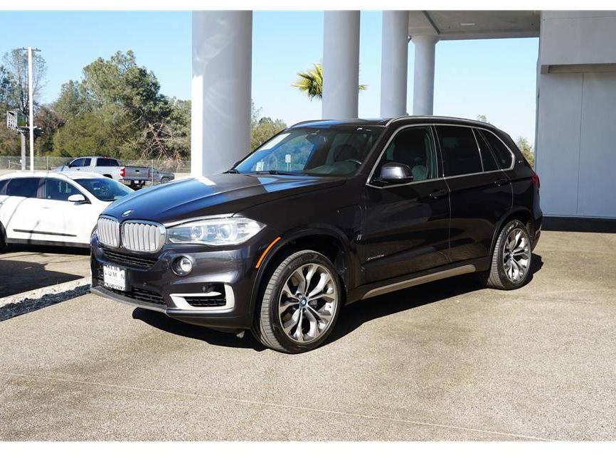 BMW X5 2018 5UXKT0C57J0W03132 image