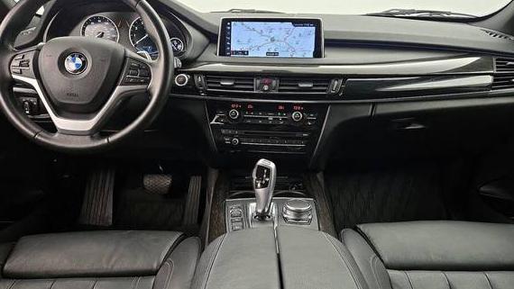 BMW X5 2018 5UXKT0C53J0W02074 image BMW X5 2018 5UXKT0C53J0W02074 image