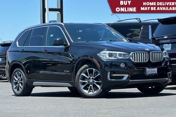 BMW X5 2018 5UXKR0C56J0X89762 image