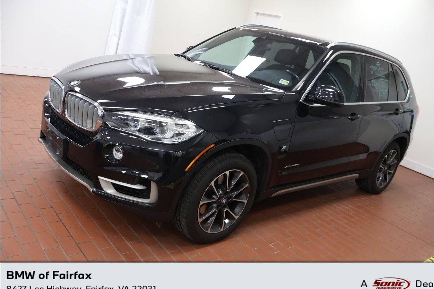 BMW X5 2018 5UXKT0C59J0W00135 image