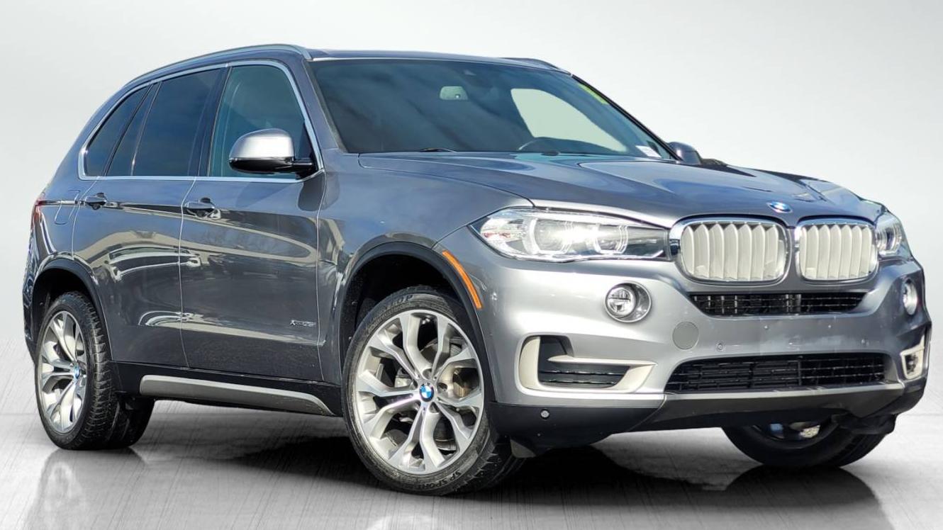 BMW X5 2018 5UXKR0C5XJ0Y04411 image