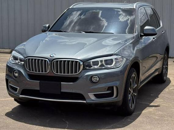 BMW X5 2018 5UXKR0C5XJ0Y02724 image