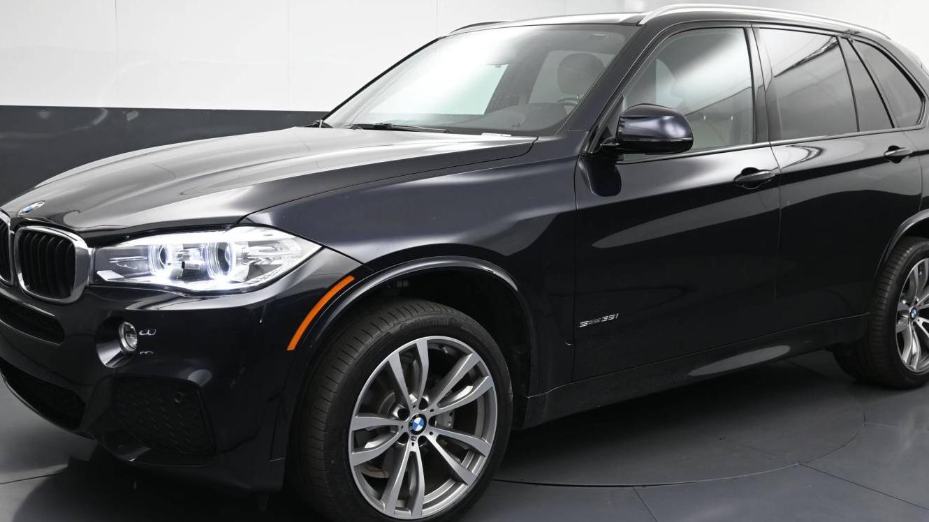 BMW X5 2018 5UXKR2C51J0Z20429 image
