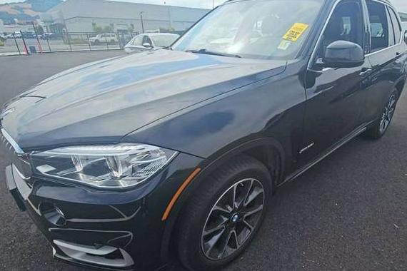 BMW X5 2018 5UXKR0C58J0X91755 image
