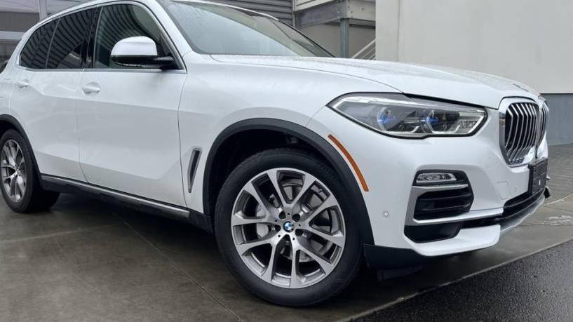 BMW X5 2021 5UXCR6C08M9F76696 image