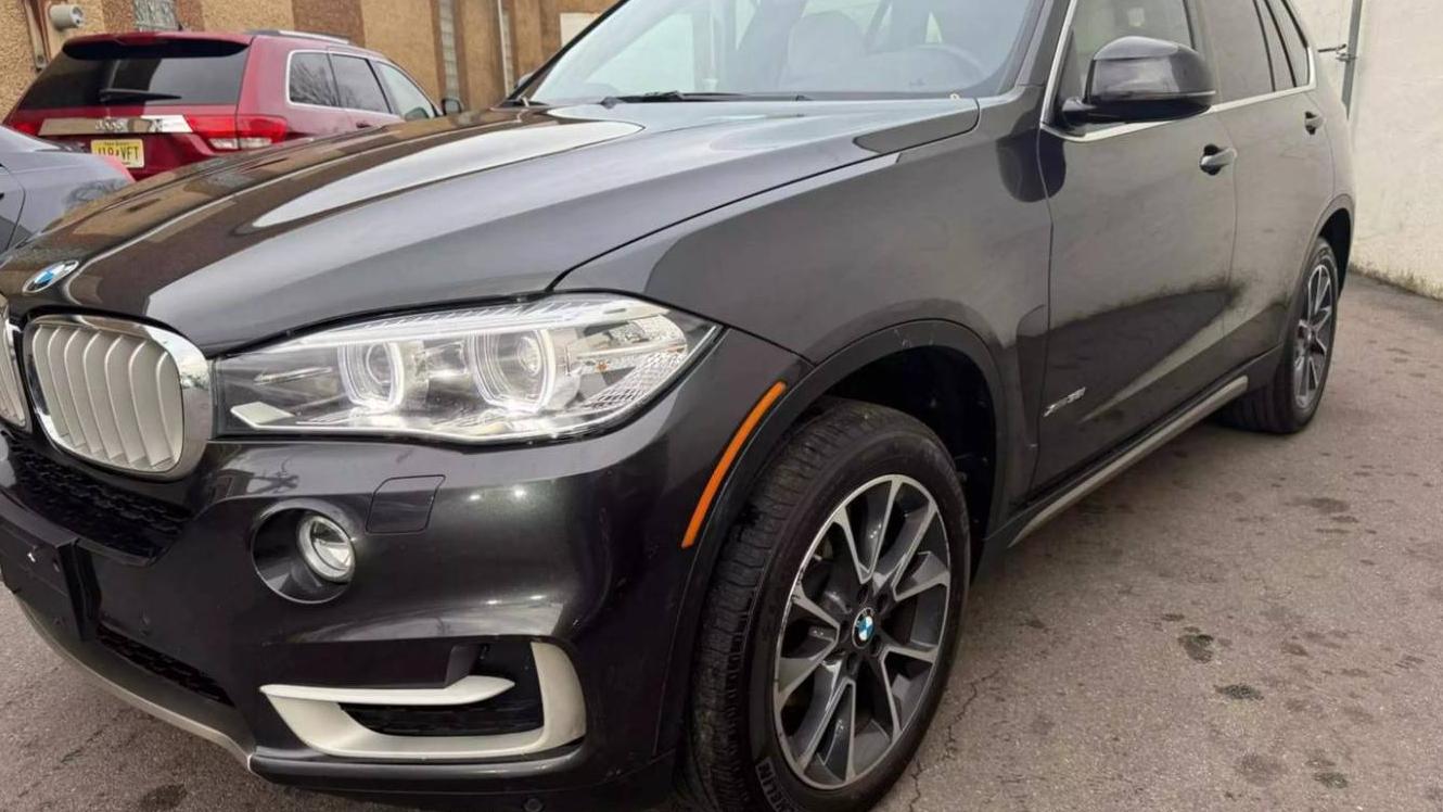 BMW X5 2017 5UXKR0C30H0V74712 image