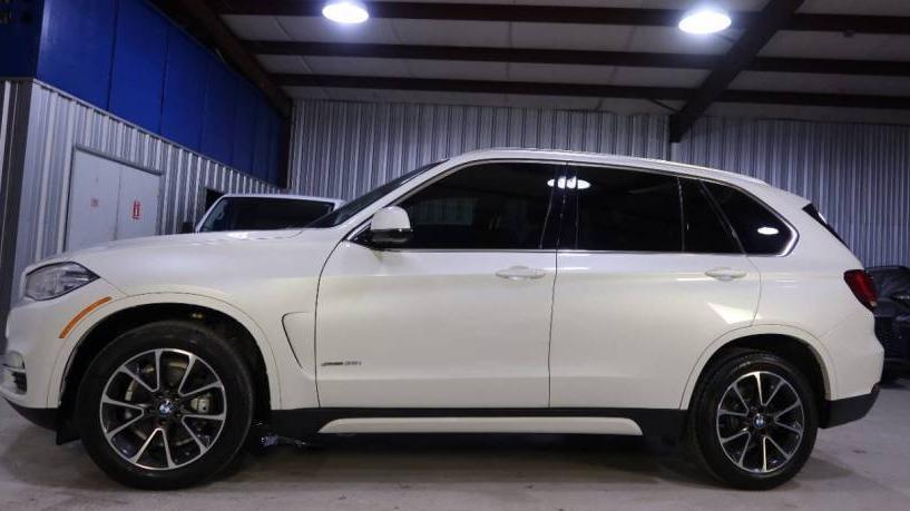 BMW X5 2017 5UXKR2C38H0X03453 image