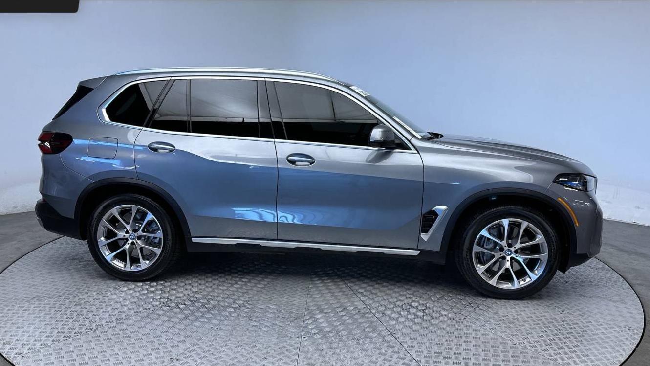 BMW X5 2024 5UX43EU03R9T55168 image