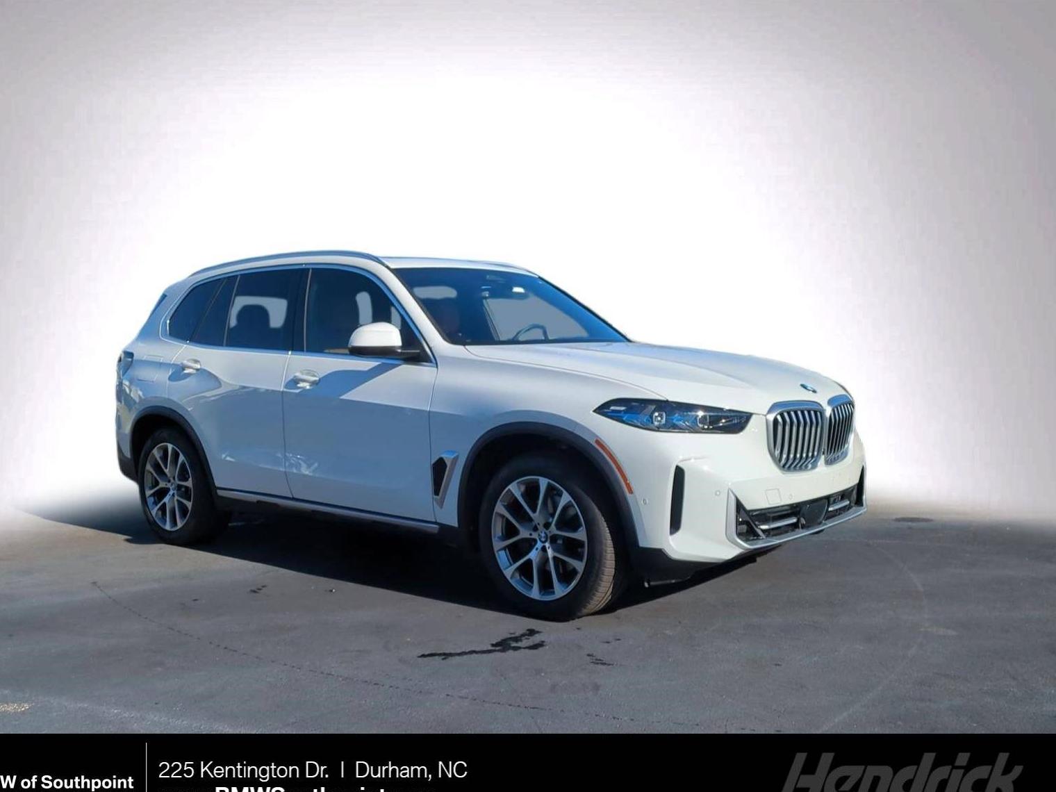 BMW X5 2024 5UX23EU09R9V21538 image