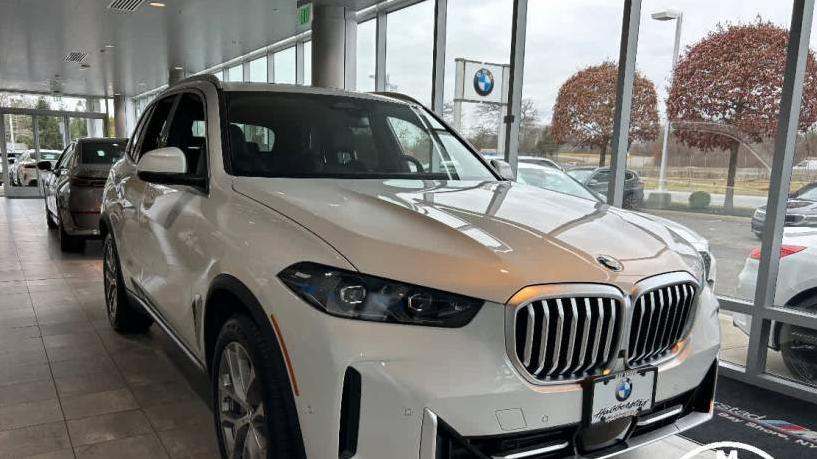 BMW X5 2024 5UX23EU07R9V32120 image