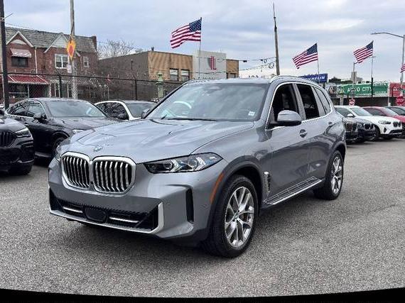 BMW X5 2024 5UX23EU02R9V33207 image