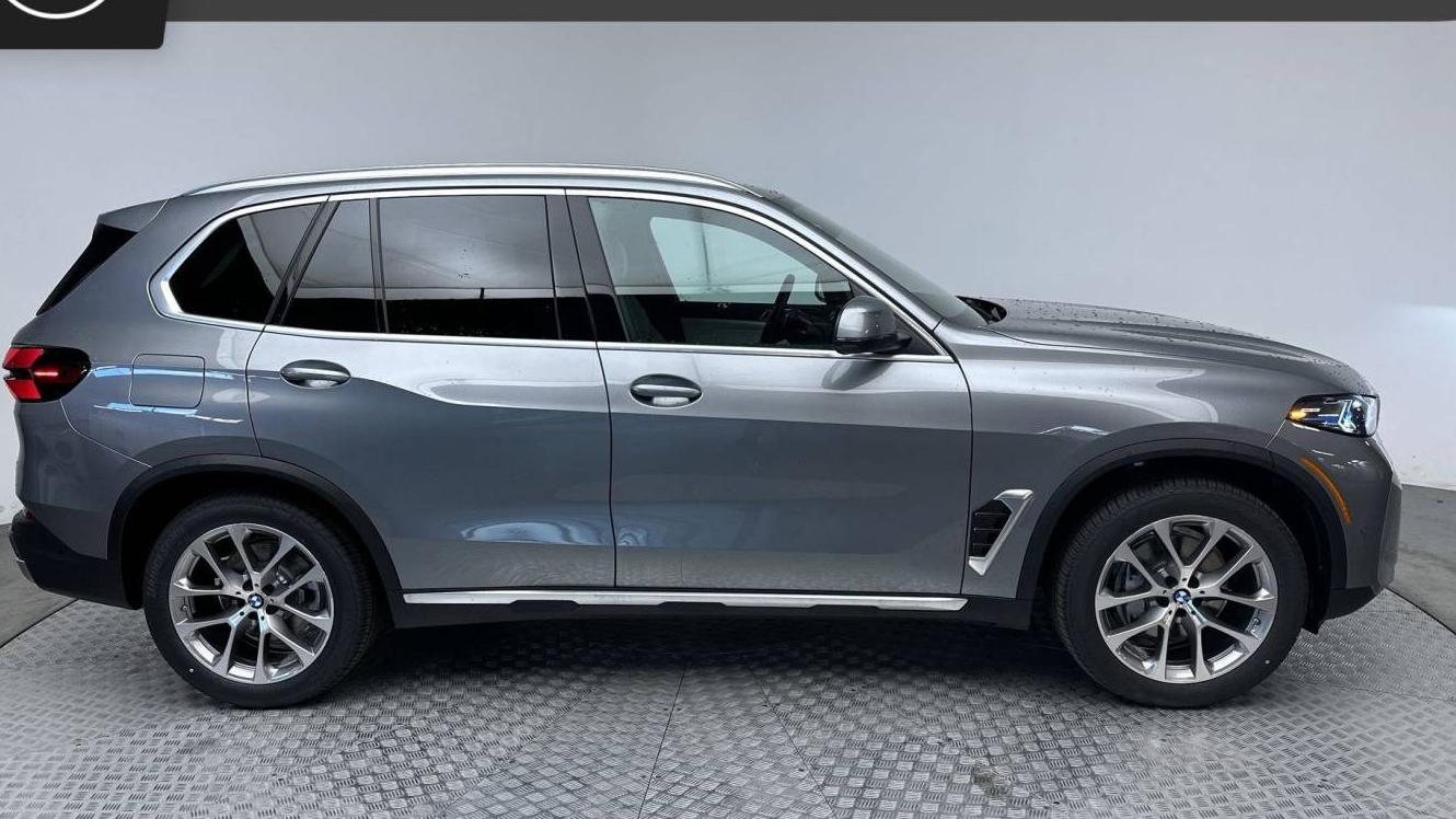 BMW X5 2024 5UX23EU06R9U74081 image