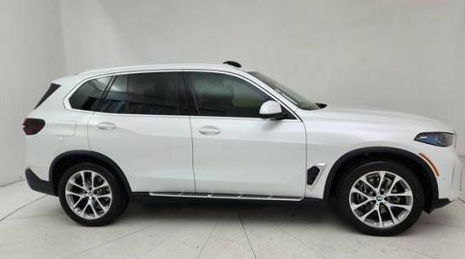 BMW X5 2024 5UX13EU08R9V56499 image