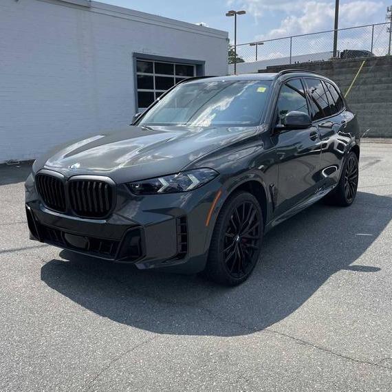 BMW X5 2024 5UX23EU00R9U24180 image
